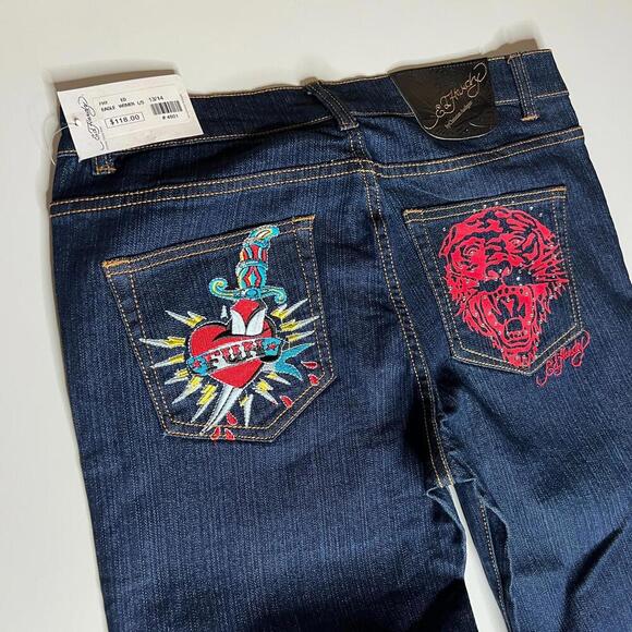 NWT Ed Hardy Women’s Jeans Size (W32 L33) Dark Wash Embroidered Tattoo Graphic - Picture 6 of 13
